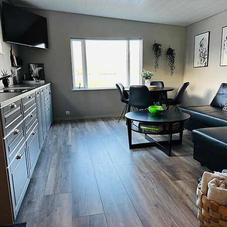 Cosy Lakeview Cabin 45 Minutes From Reykjavik موسفلسبير المظهر الخارجي الصورة