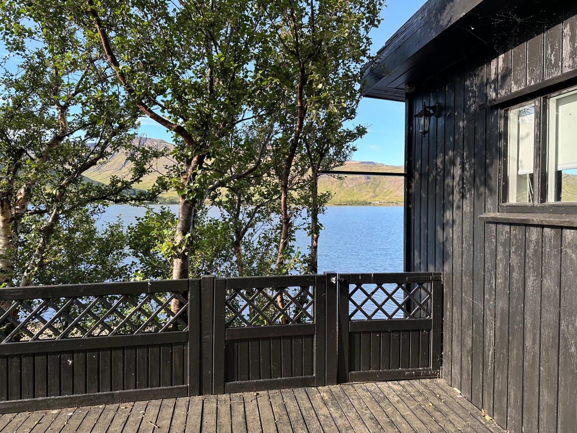 Cosy Lakeview Cabin 45 Minutes From Reykjavik موسفلسبير المظهر الخارجي الصورة